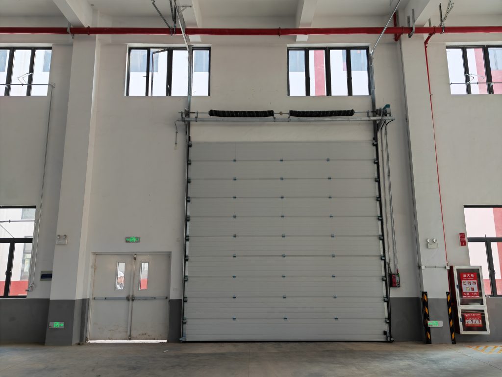 industrial sectional overhead doors