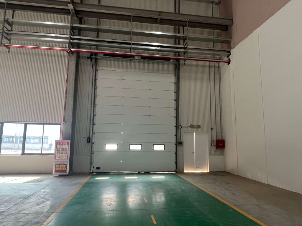 Commercial Sectional Garage Doors