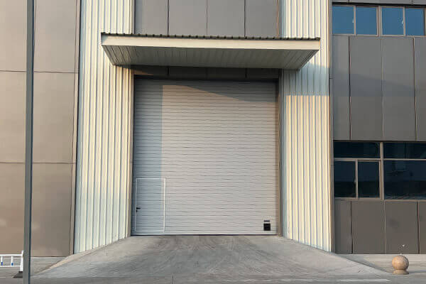 industrial sectional overhead door