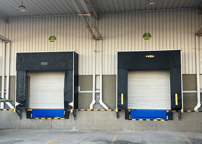 hydraulic dock leveler