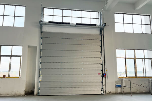 sectional dock doors
