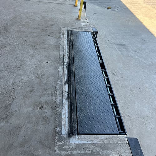 mini dock leveler