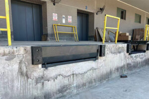 mini dock leveller