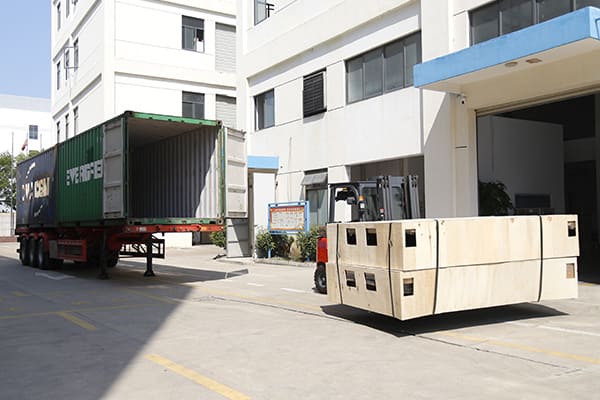 packing and shipping