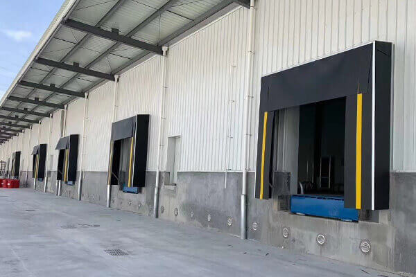 Dock Lift or Dock Leveler